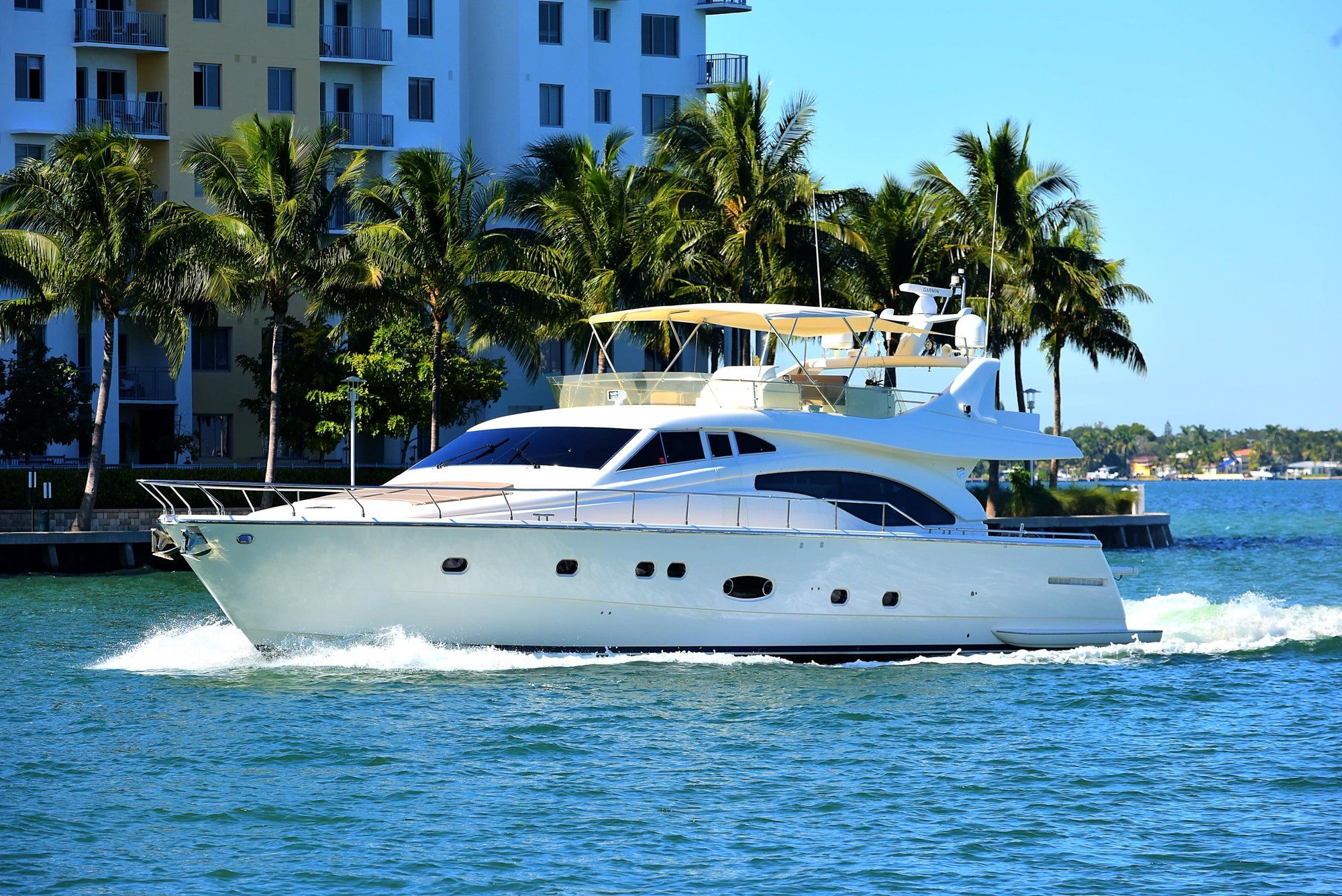 Ferretti 75 yacht rental in Miami